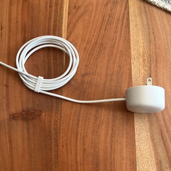 Google Dot - Picture 3 of 3